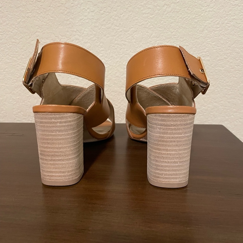 Vaneli BABE CUOIO CALF Sandals - NWT - Picture 4 of 7